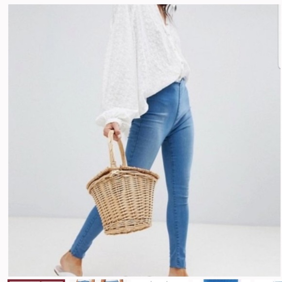 Free People Denim - Free People Easy Goes It Stretchy Raw Edge Jegging